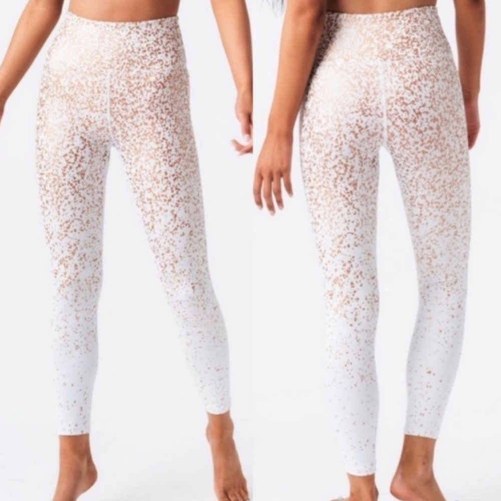 Zyia White Stay Gold Light n Tight high-rise Activewear, women’s size 12